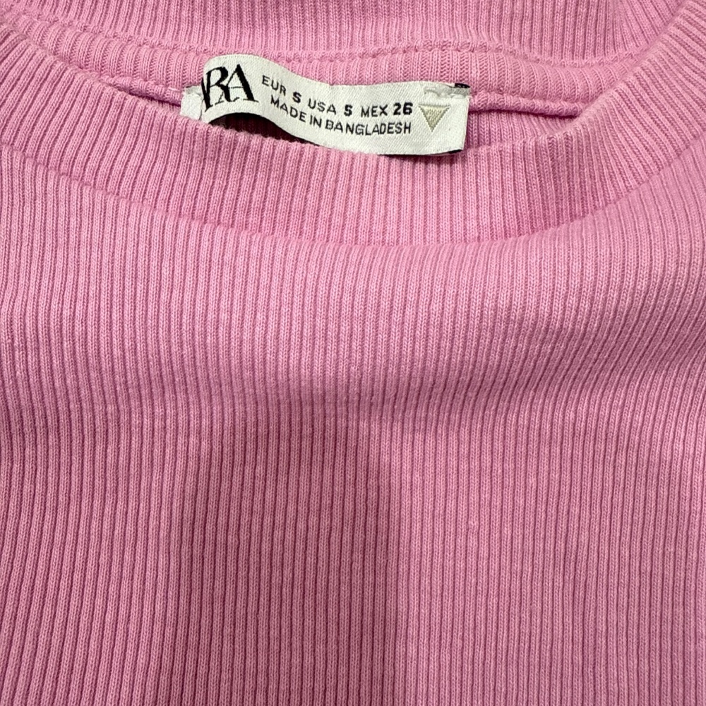 Zara Ruffle Top - Picture 2 of 4